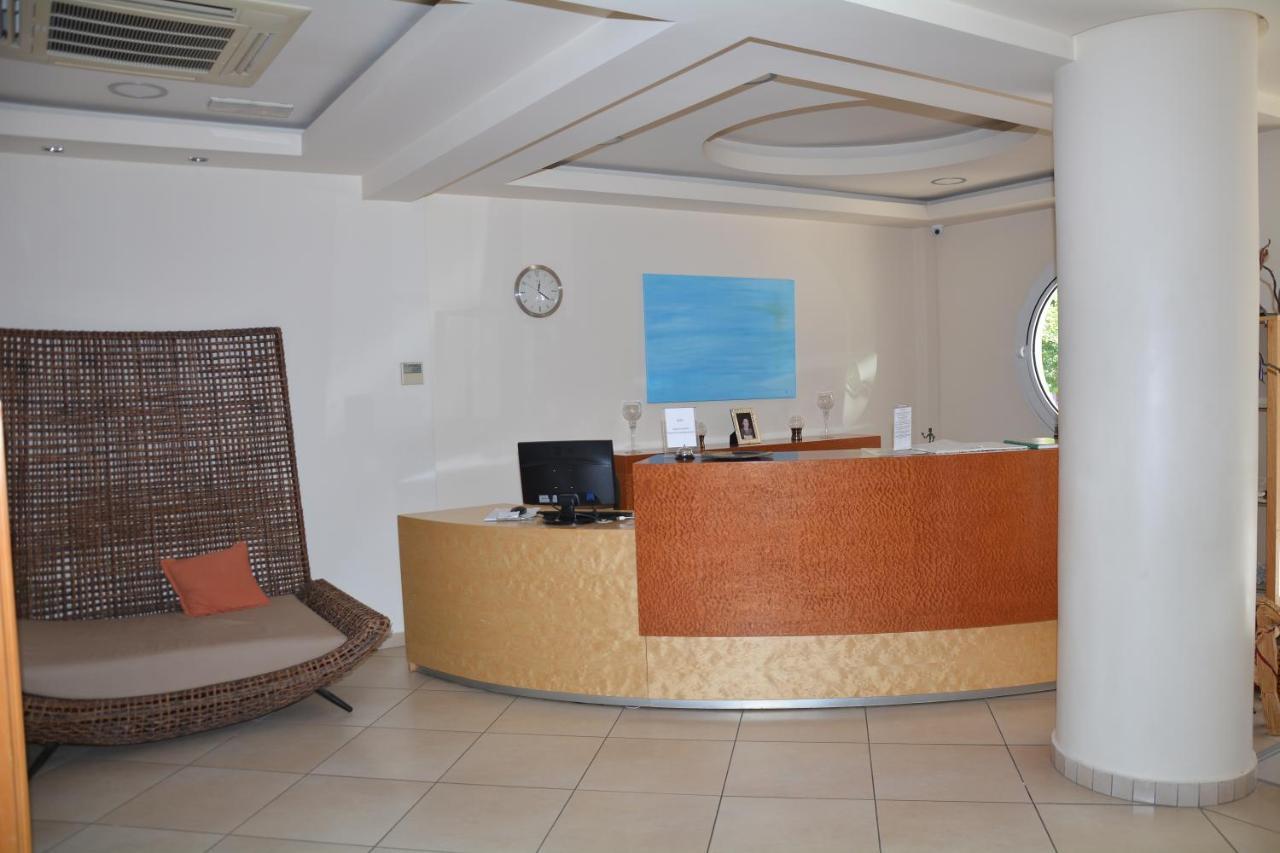 Poseidon Hotel Paralia  Esterno foto